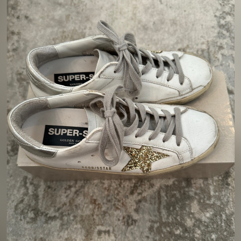 Golden Goose Superstar Sneakers Size 37 color white/gold/silver